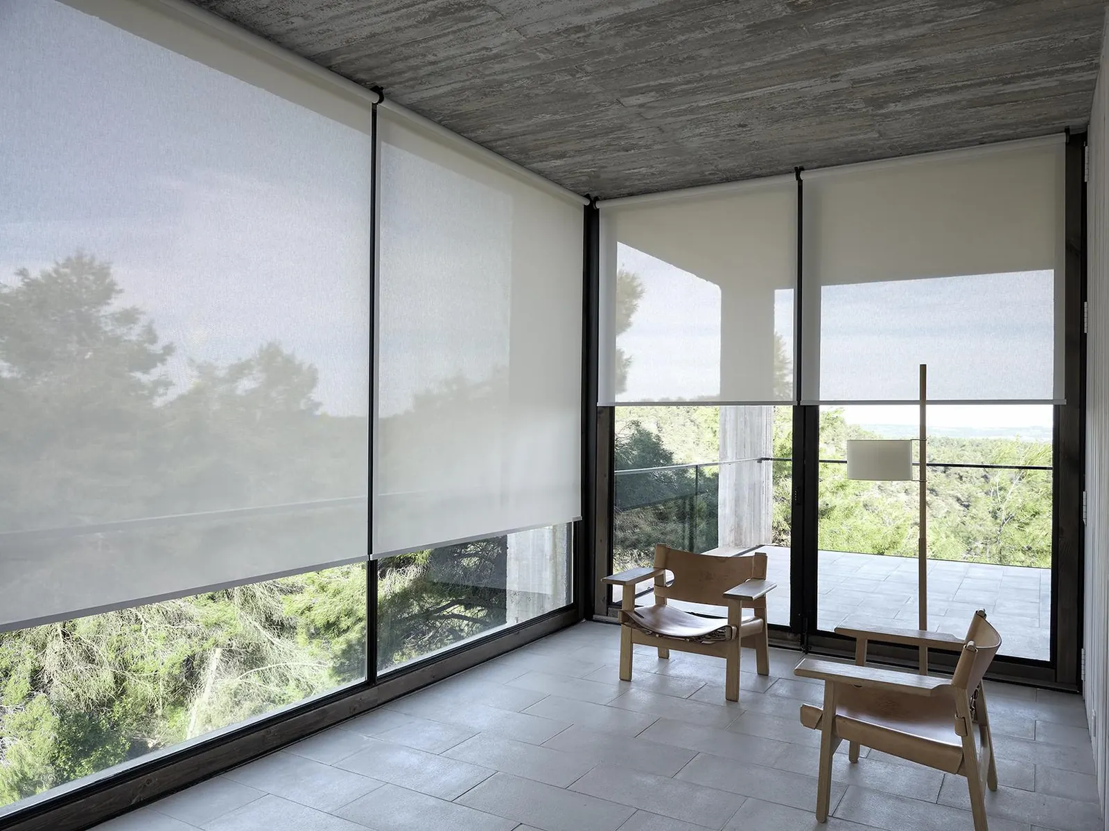 Cortina Roller Sunscreen en living